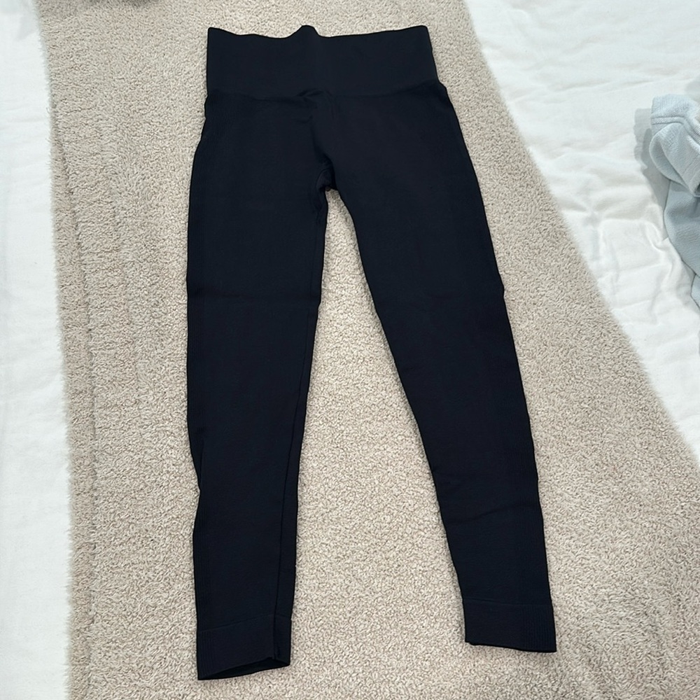 SET Active Black Leggings